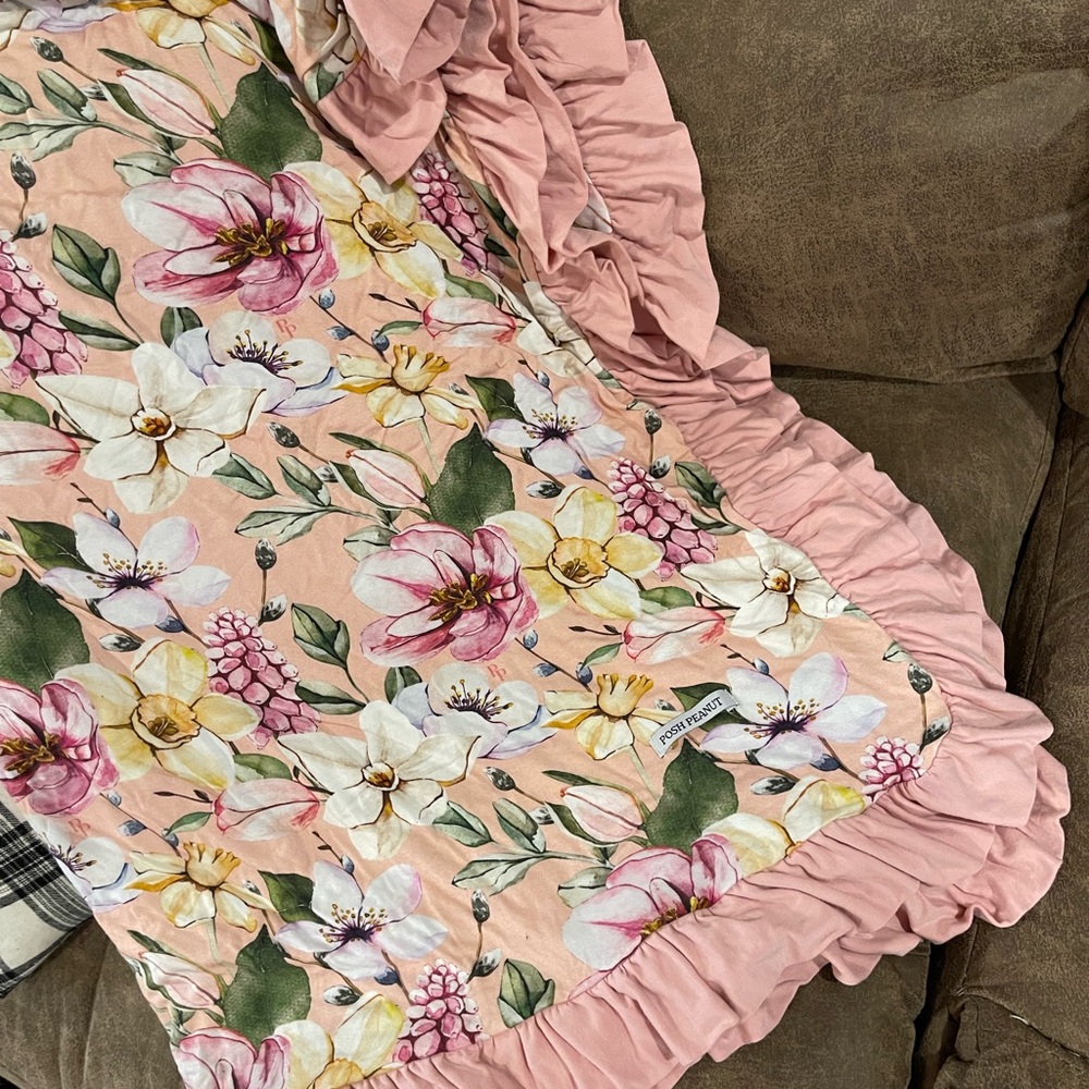 Posh Peanut luxe Patoo